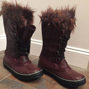 NWT Sorel Shearling Boot Size 9.5